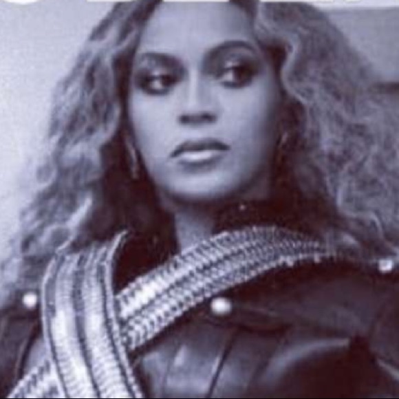 Meet your Posher, Rhianna - Picture 1 of 1